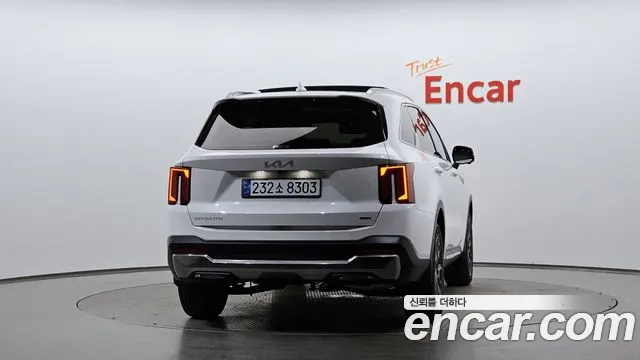 Kia Sorento — Фото автомобиля 4