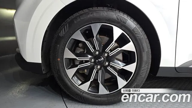 Kia Canival Carnival 4 поколение Бензин 9 мест Prestige — Фото автомобиля 5
