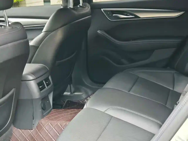 Cadillac CT5 — Фото автомобиля 7