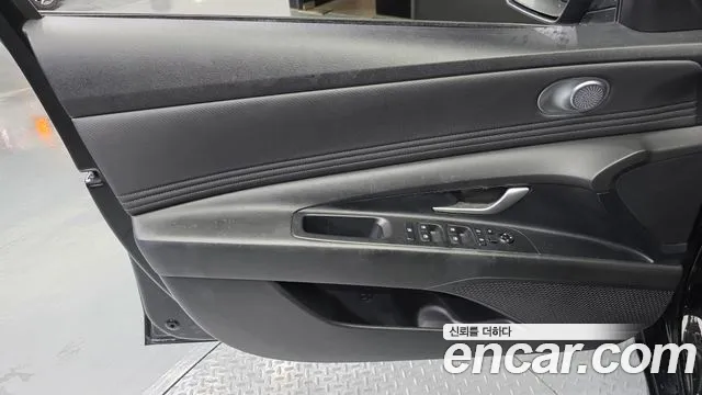 Hyundai Avante CN7 — Фото автомобиля 24