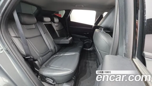 Hyundai Tucson Tucson (NX4) Бензин 1.6 турбо 2WD — Фото автомобиля 15