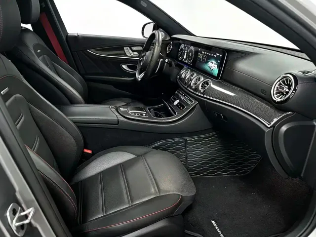 Mercedes-Benz E-Class AMG — Фото автомобиля 6