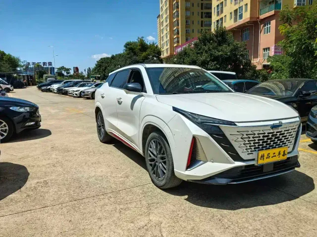 Changan Z6 — Фото автомобиля 2
