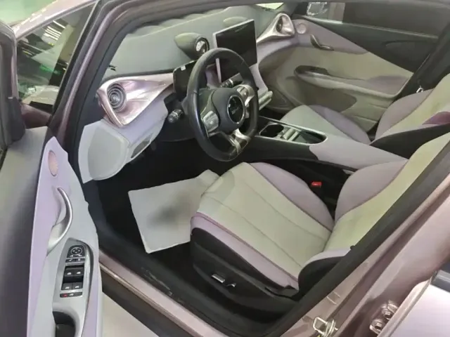 BYD Dolphin 2021 Model 405km Fashion Edition — Фото автомобиля 15