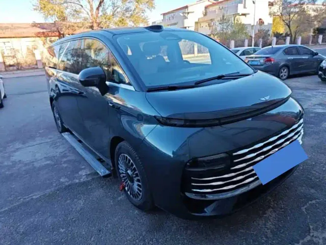 Geely Galaxy V900 — Фото автомобиля 3