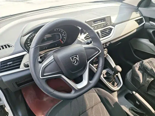 Baojun Baojun 510 2021 1.5L Manual Dynamic Edition — Фото автомобиля 6