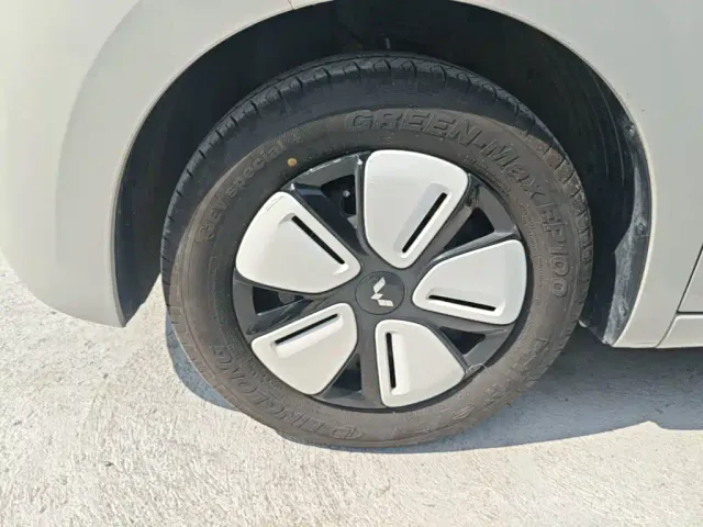 Wuling Hongguang Mini EV — Фото автомобиля 22