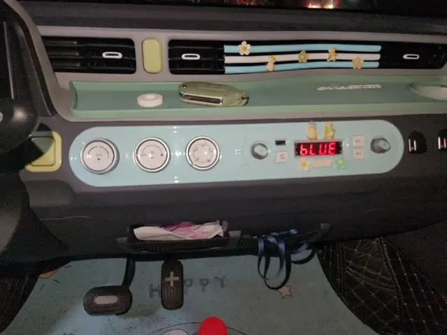 Wuling Hongguang Mini EV — Фото автомобиля 14