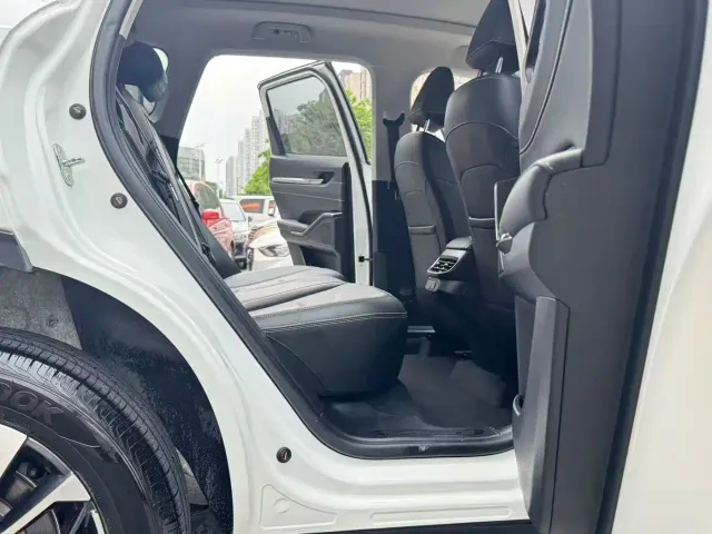 Haval H6 — Фото автомобиля 12