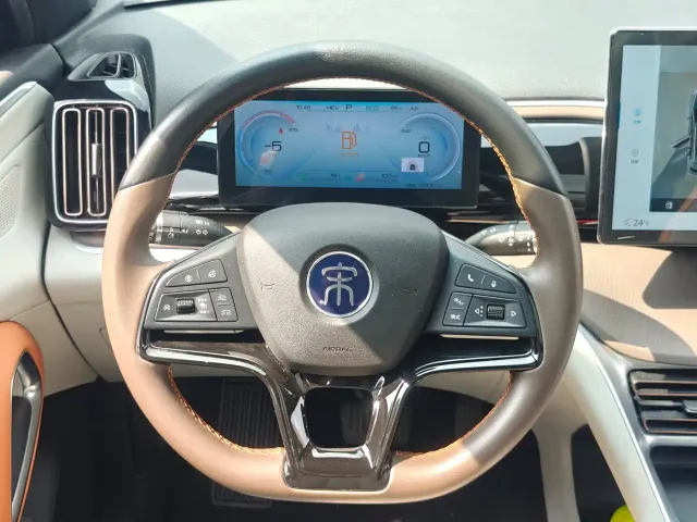 BYD Song Pro — Фото автомобиля 13