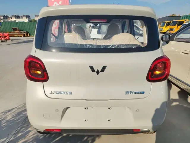 Wuling Hongguang Mini EV — Фото автомобиля 5