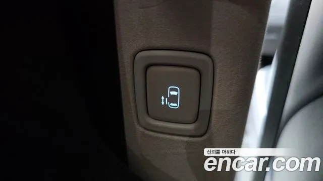 Hyundai Staria Staria — Фото автомобиля 14