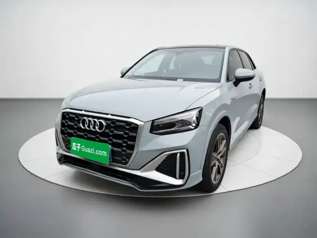 Фотография автомобиля — Audi Q2L
