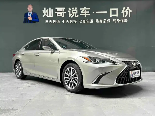 Lexus ES — Фото автомобиля 19