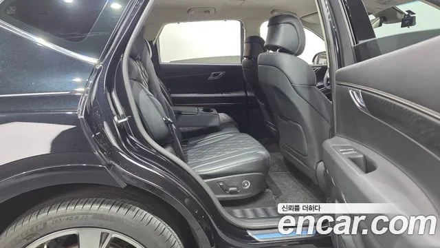 Genesis GV80 — Фото автомобиля 17