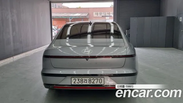 Hyundai Grandeur Grandeur (GN7) 2.5 Бензин 2WD — Фото автомобиля 4
