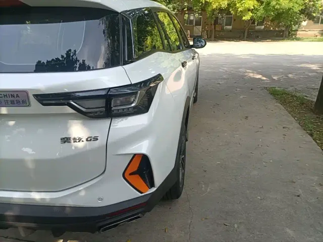 Dongfeng Yixuan GS — Фото автомобиля 7