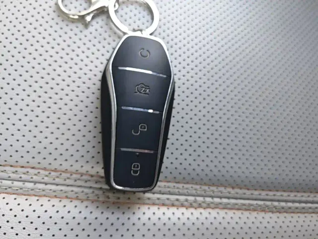 BYD Qin PLUS — Фото автомобиля 8