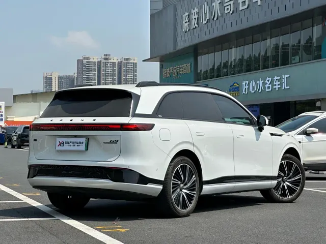 Xpeng G9 — Фото автомобиля 4