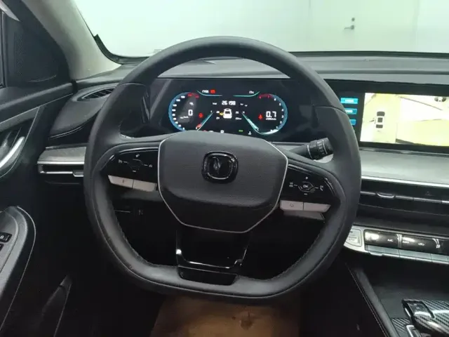 Changan Eado — Фото автомобиля 15