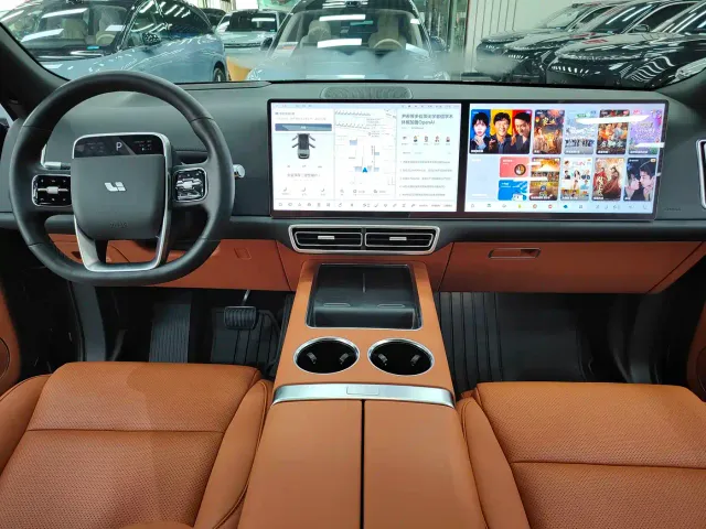 Li Auto L9 — Фото автомобиля 4