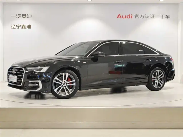 Фотография автомобиля — Audi A6L