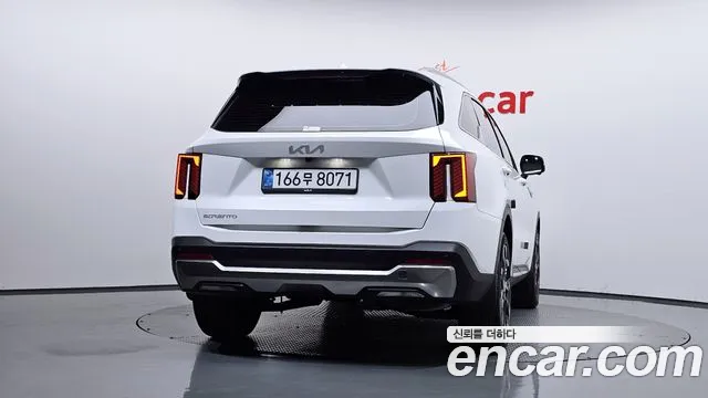 Kia Sorento — Фото автомобиля 4