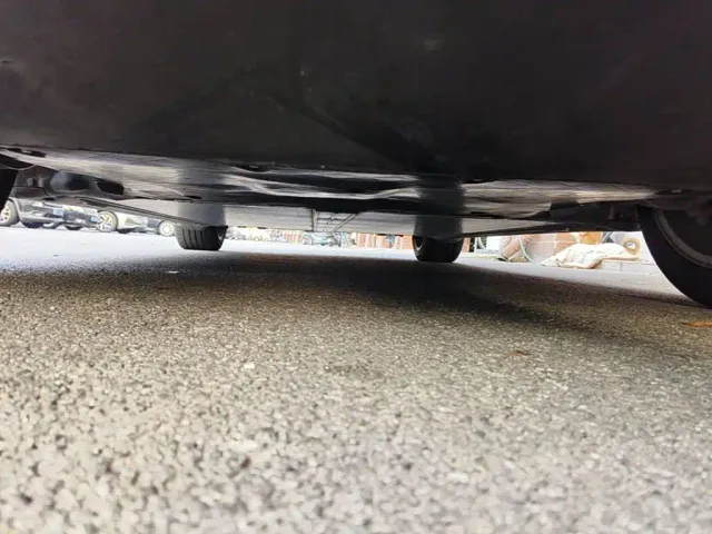 Tesla Model Y — Фото автомобиля 10