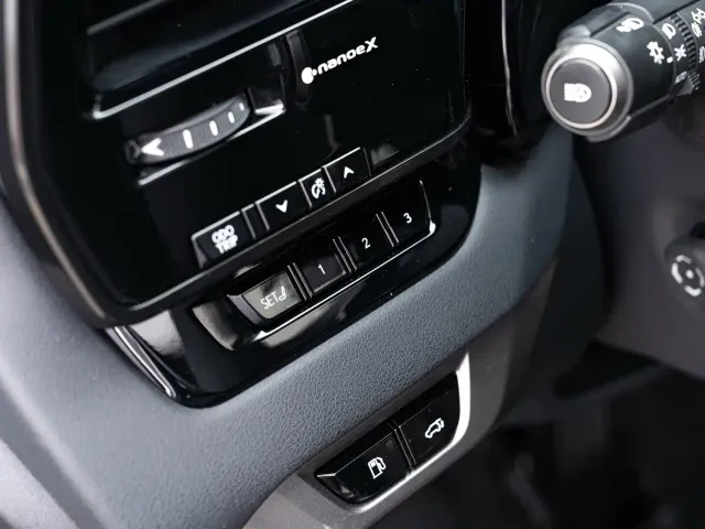 Lexus RX — Фото автомобиля 20