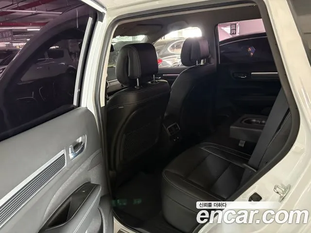 Renault-KoreaSamsung QM6 Новый QM6 2.0 LPe RE Signature 2WD — Фото автомобиля 10