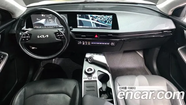 Kia EV6 — Фото автомобиля 7
