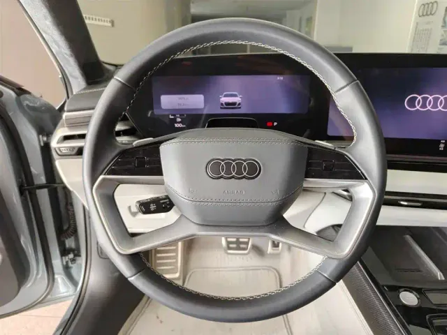 Audi A6L — Фото автомобиля 11