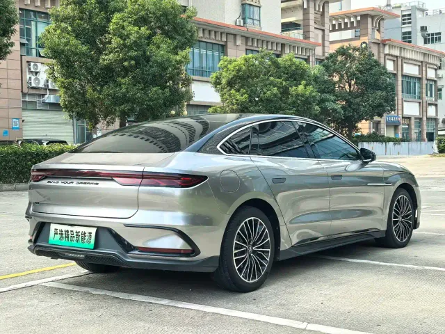 BYD Han — Фото автомобиля 25