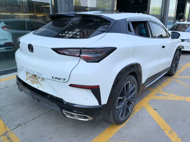 Changan UNI-T — Фото автомобиля 6