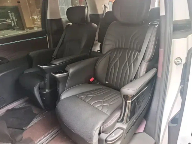 GAC Trumpchi M8 — Фото автомобиля 13