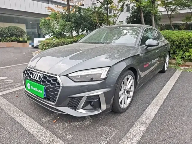 Фотография автомобиля — Audi A5