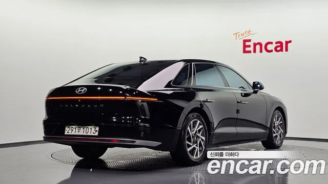 Hyundai Grandeur Grandeur (GN7) 3.5 LPG 2WD (Такси) — Фото автомобиля 2