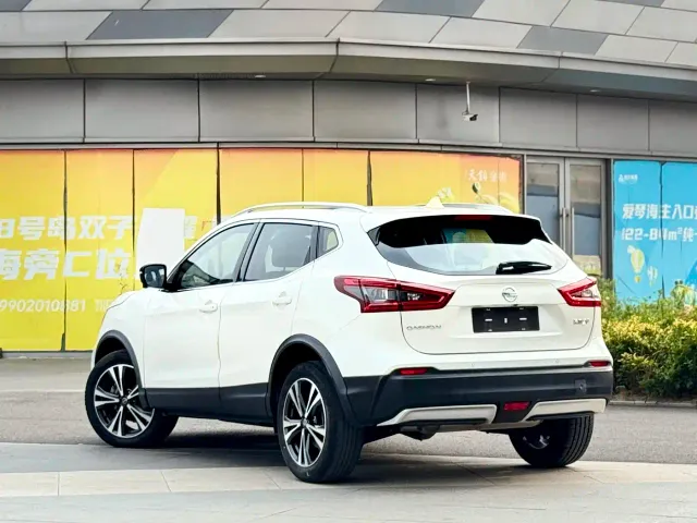 Nissan Qashqai — Фото автомобиля 3