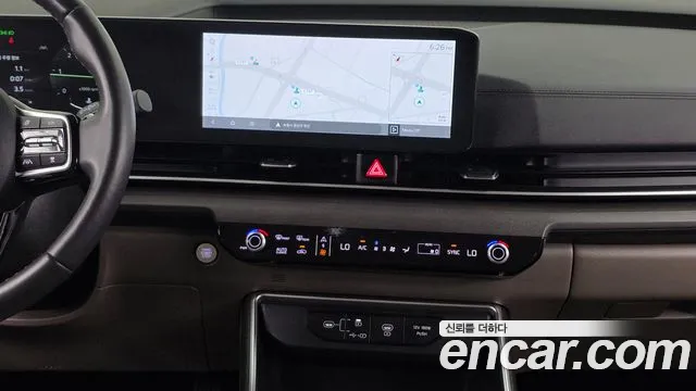 Kia Carnival Generation 4 — Фото автомобиля 14