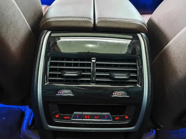 BMW X5 — Фото автомобиля 15