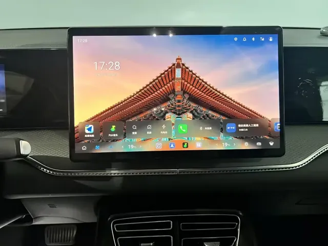 BYD Song Pro — Фото автомобиля 16