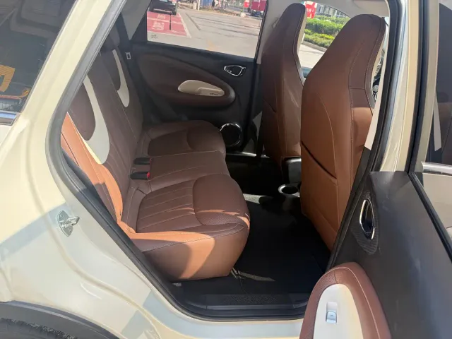 Wuling Bingo — Фото автомобиля 16