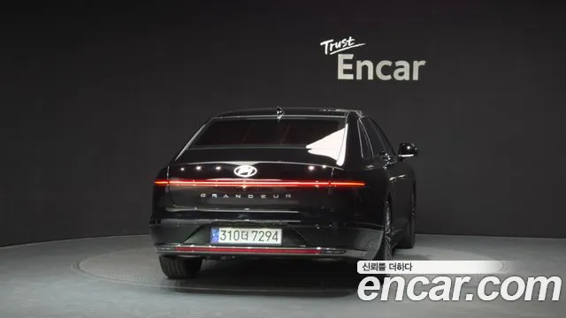 Hyundai Grandeur Grandeur (GN7) 3.5 Бензин 4WD — Фото автомобиля 4