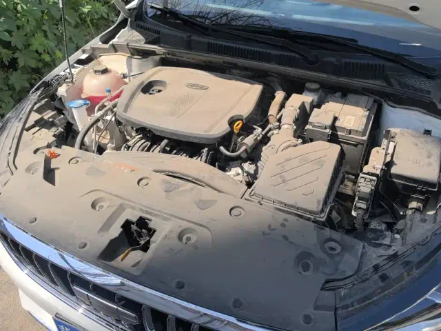 Geely Emgrand — Фото автомобиля 10