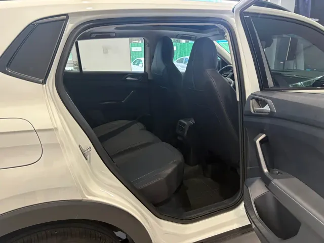 Volkswagen Tharu — Фото автомобиля 10