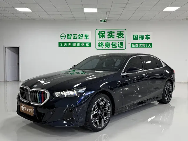 Фотография автомобиля — BMW 5 Series
