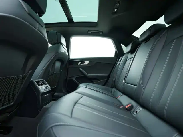 Audi A4L — Фото автомобиля 20
