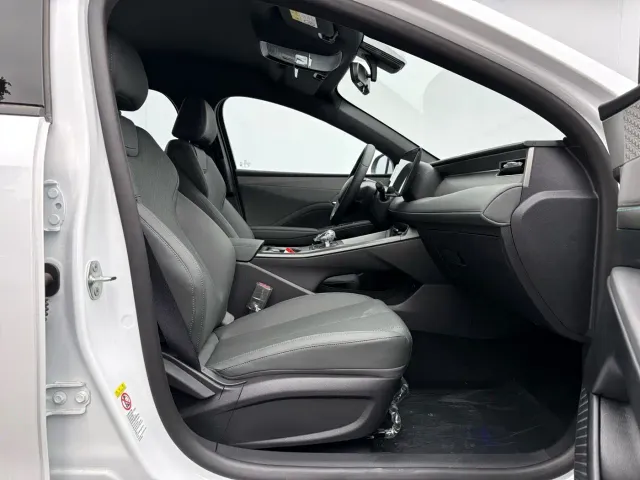 BYD Qin PLUS — Фото автомобиля 17