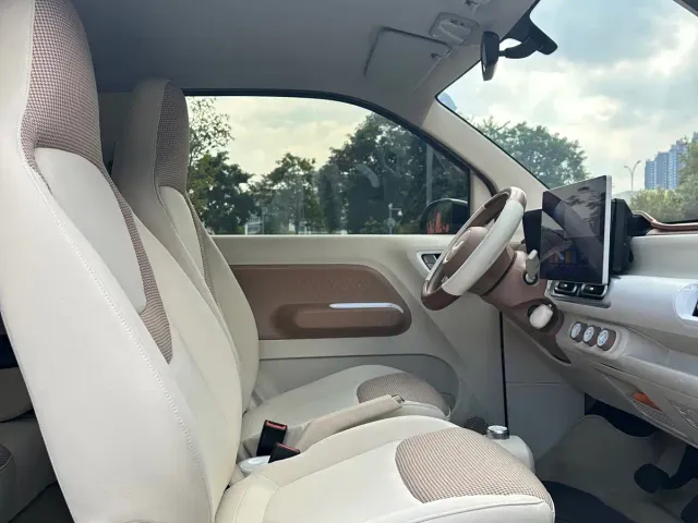 Wuling Hongguang Mini EV — Фото автомобиля 6