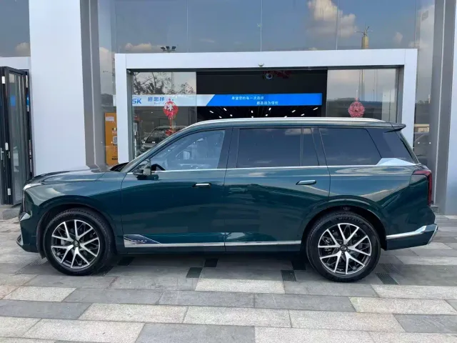 GAC Trumpchi GS8 — Фото автомобиля 3